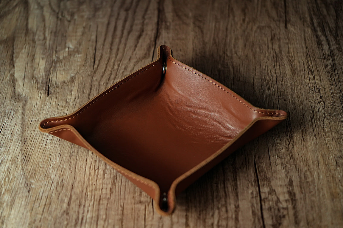 VEG TANNED VALET TRAY